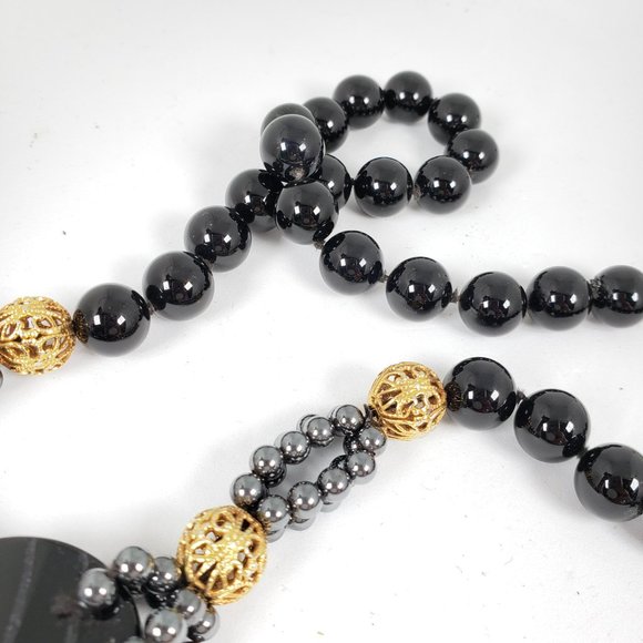 Black heart necklace w/charcoal & black beads - Picture 4 of 11